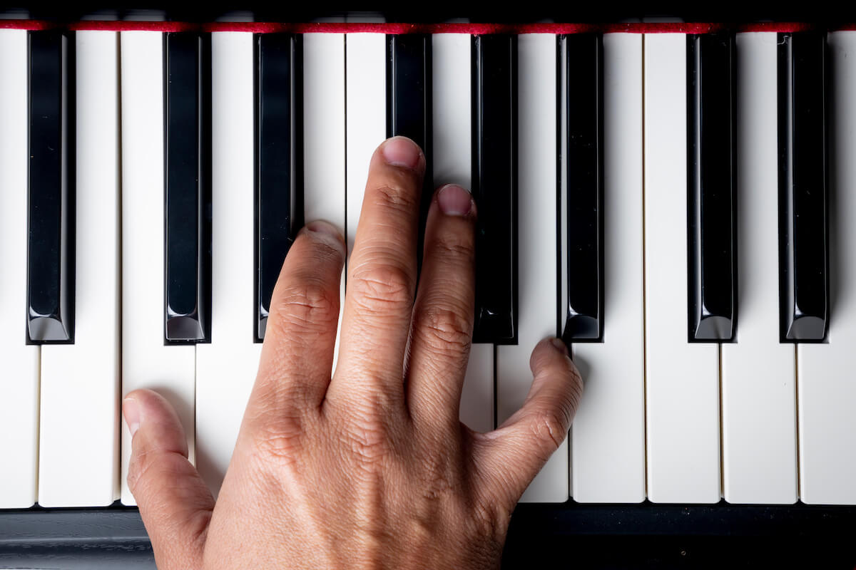 Easy piano chords you can play countless piano songs with